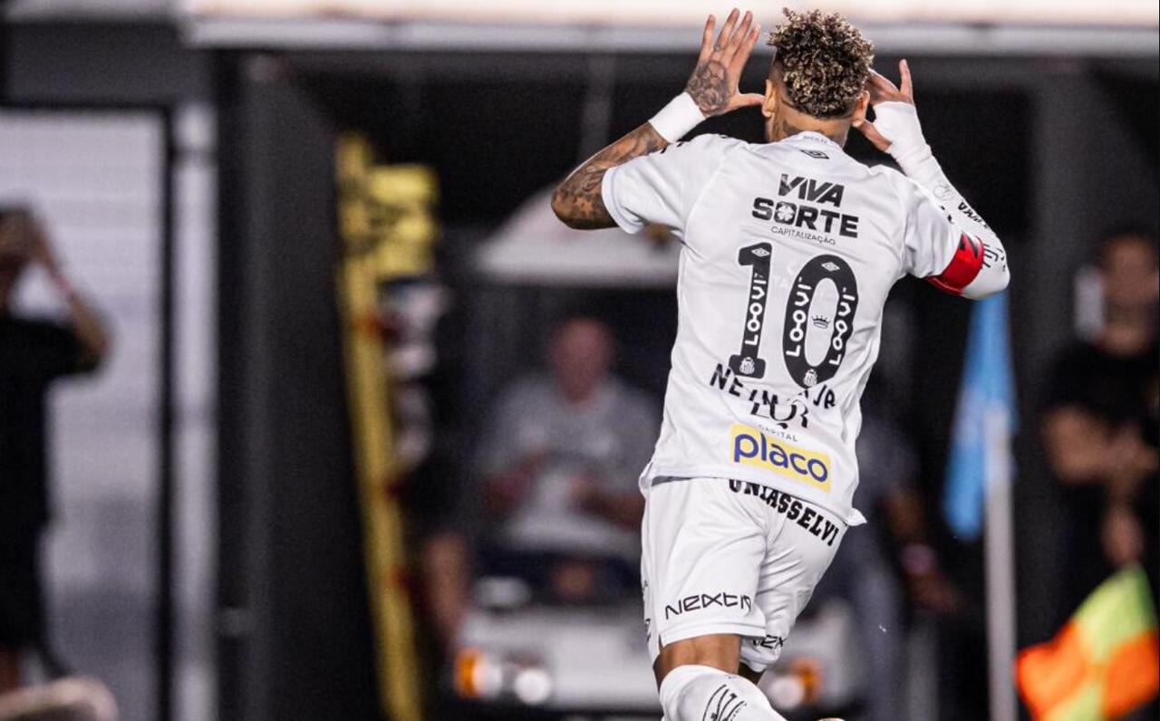 Imagem da noticia Neymar celebra gol e explica frieza: "Aprendi com Romário"