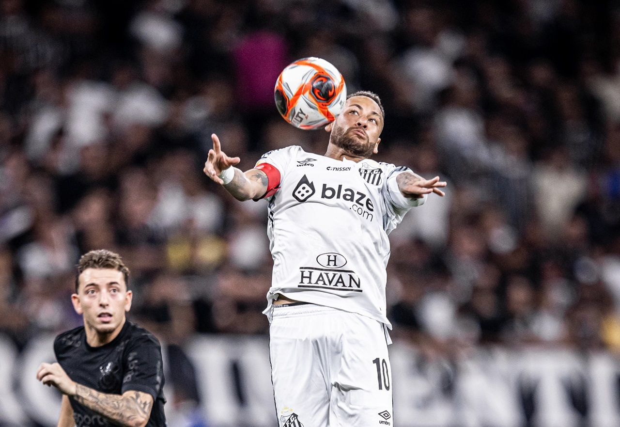 Neymar critica bola do Paulistão após derrota contra Corinthians: "Tem que melhorar"