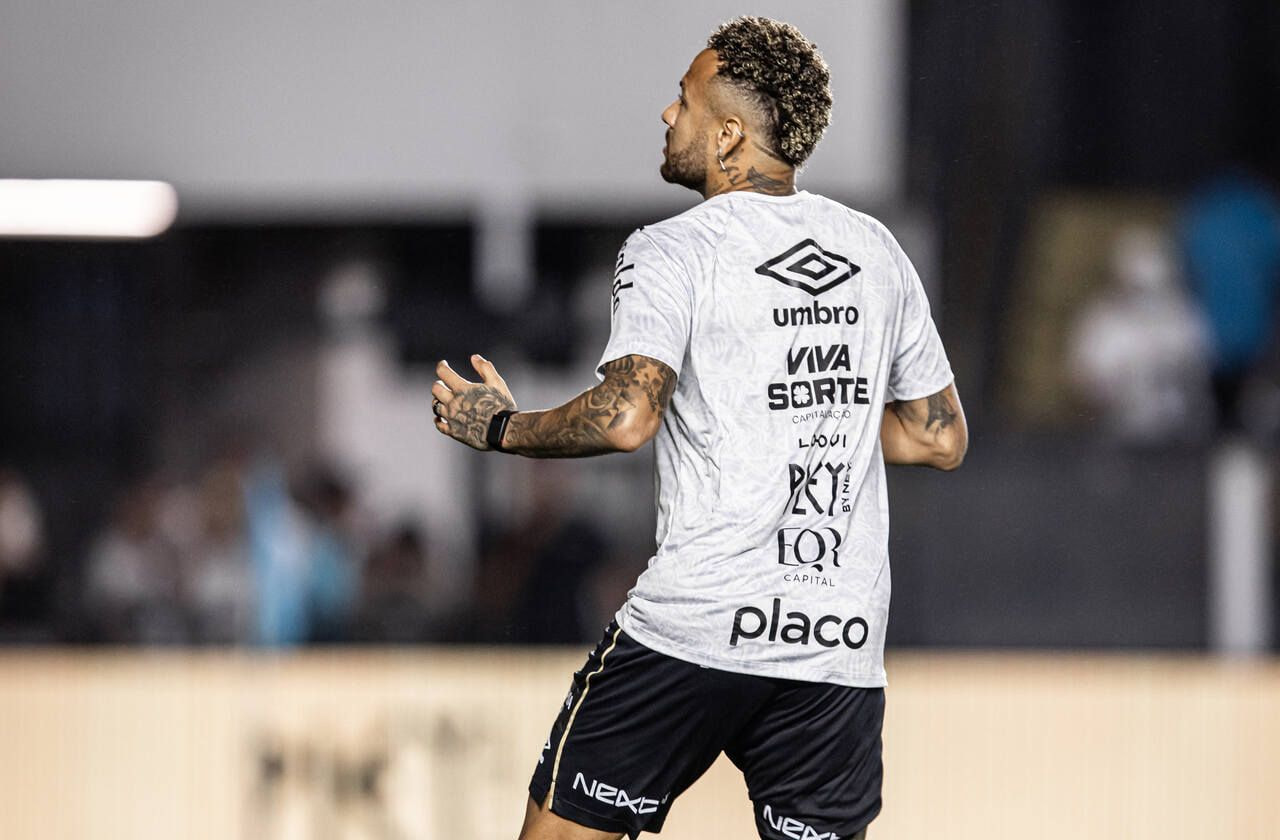 Imagem da noticia Neymar pede desculpas por pênalti cometido em empate do Santos