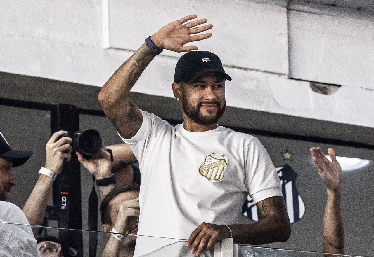 Imagem da noticia Ele está de volta! Relembre os números de Neymar pelo Santos