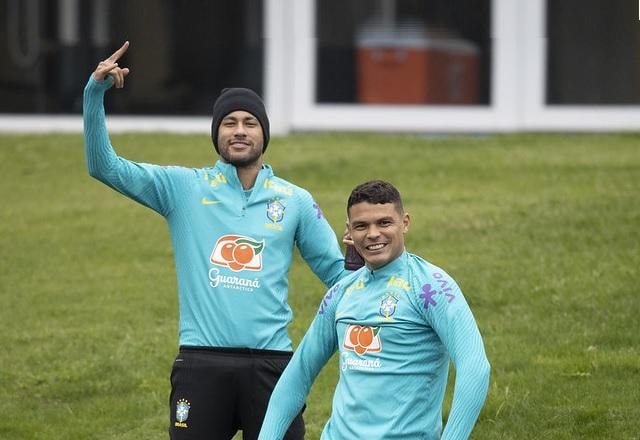 Imagem da noticia Thiago Silva torce por transferência de Neymar para o Chelsea: "Tem que ir"