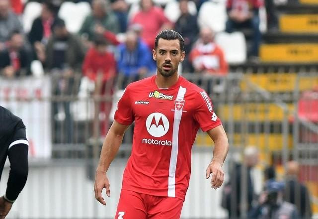Imagem da noticia Pablo Marí, ex-Flamengo, após esfaqueamento: "Vi uma pessoa morrer na minha frente"