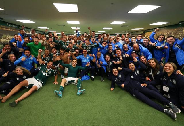 Undecacampeão brasileiro! Relembre os 11 títulos do Palmeiras