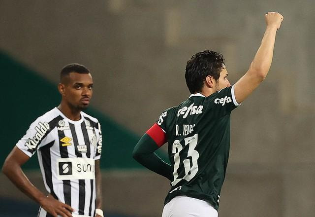 Imagem da noticia Veiga converte 19º pênalti, e Palmeiras vence Santos pelo Paulistão