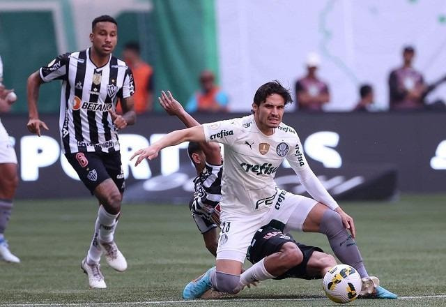 Imagem da noticia Palmeiras detecta lesão na coxa direita de Raphael Veiga 