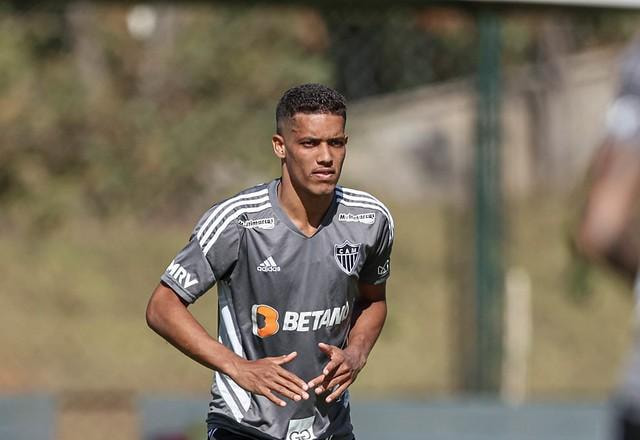 Imagem da noticia Atlético-MG obtém acordo com o Shakhtar e antecipa inscrição de Pedrinho