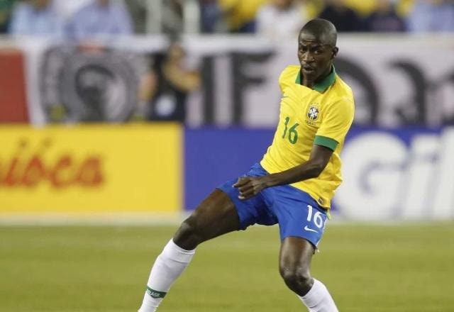 Imagem da noticia Ex-seleção, Palmeiras e Cruzeiro, Ramires se aposenta aos 35 anos