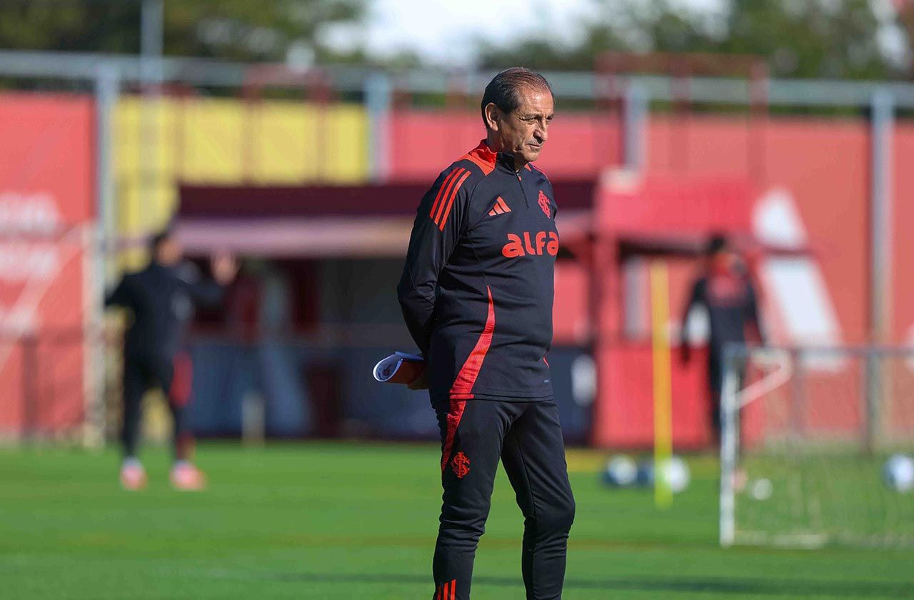 Imagem da noticia Saiba como foi o primeiro dia de Ramón Díaz como técnico do Internacional