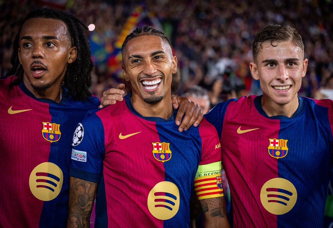 Imagem da noticia Com hat-trick de Raphinha, Barcelona goleia o Bayern de Munique