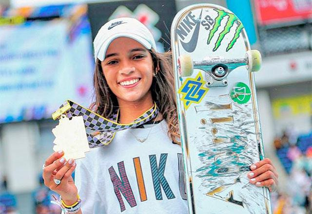 Imagem da noticia Rayssa Leal conquista primeiro ouro e estabelece recorde nos X Games