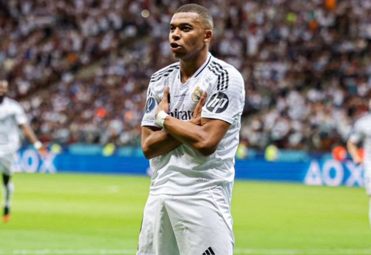 Imagem da noticia Real Madrid vence Atalanta com gol de Mbappé e conquista Supercopa da Uefa
