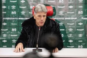 Imagem da noticia Renato explica ausência de reforços em vitória do Fluminense