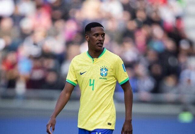 Imagem da noticia Zagueiro Robert Renan é o único brasileiro em lista do prêmio Golden Boy