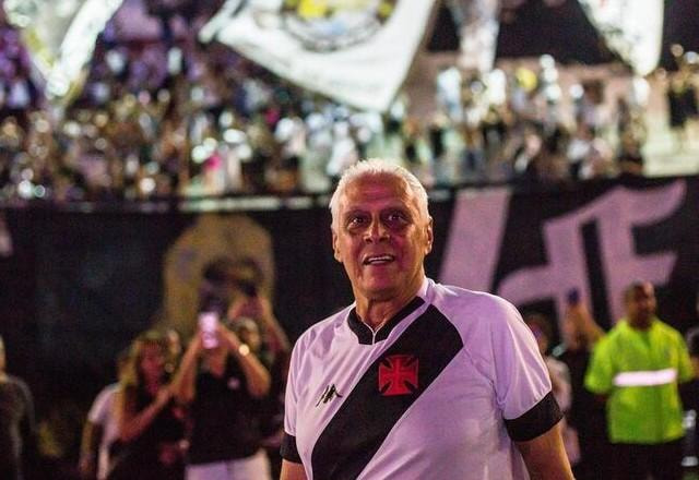 Imagem da noticia Morre Roberto Dinamite, maior ídolo do Vasco, aos 68 anos