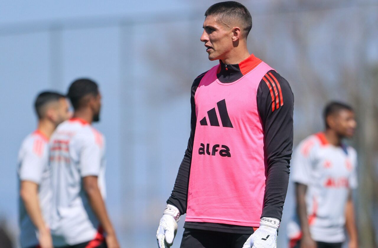 Imagem da noticia Rochet retorna ao treino e Internacional planeja mudança no time titular