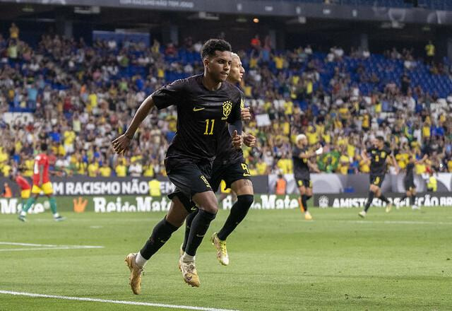 Imagem da noticia Brasil bate Guiné com tranquilidade e volta a vencer após Copa do Mundo