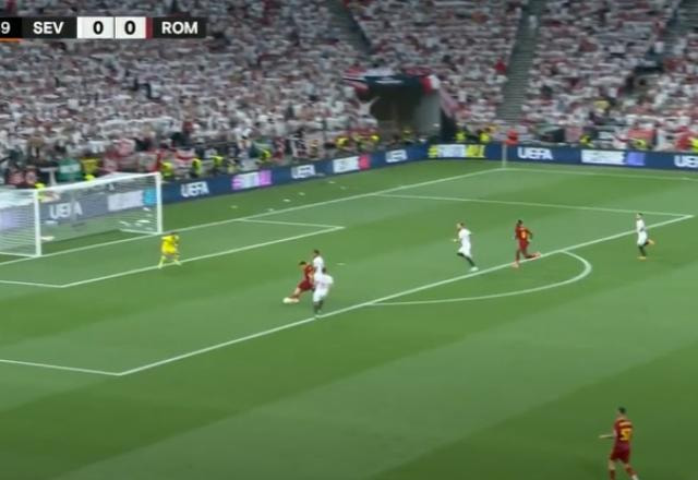 Imagem da noticia Dybala abre o placar para Roma contra Sevilla na final da Europa League