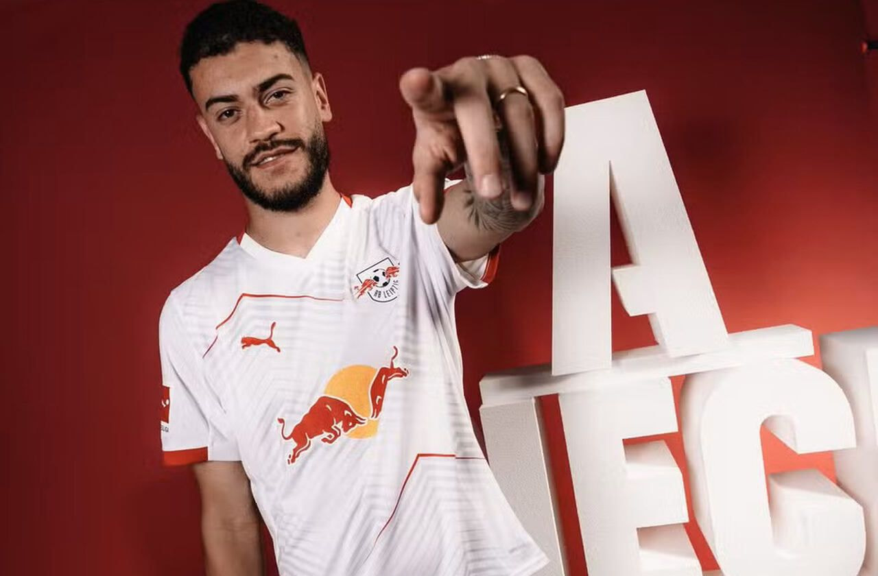 Imagem da noticia RB Leipzig paga 20 milhões de euros pelo atacante Rômulo, ex-Athletico