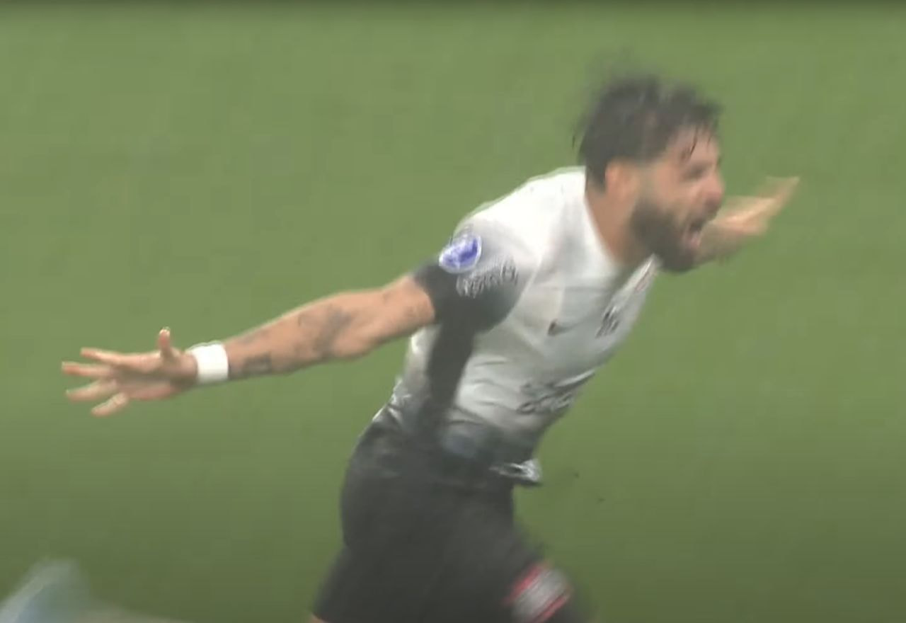 Imagem da noticia Mais um dele! Yuri Alberto marca de fora da área e vira para o Corinthians