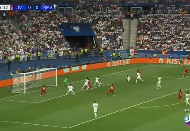 Imagem da noticia Salah desvia após cruzamento e Courtois salva o Real Madrid