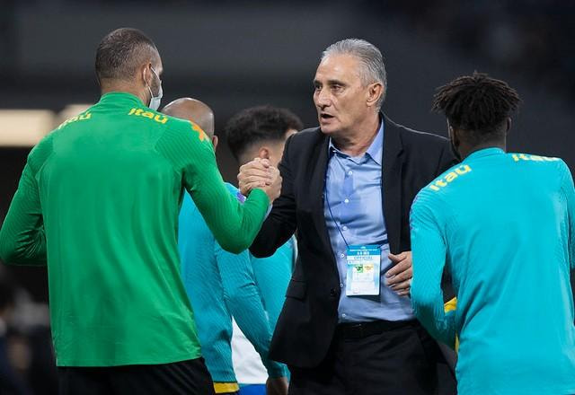 Imagem da noticia Tite critica faltas do Japão e admite ter ficado bravo com a arbitragem