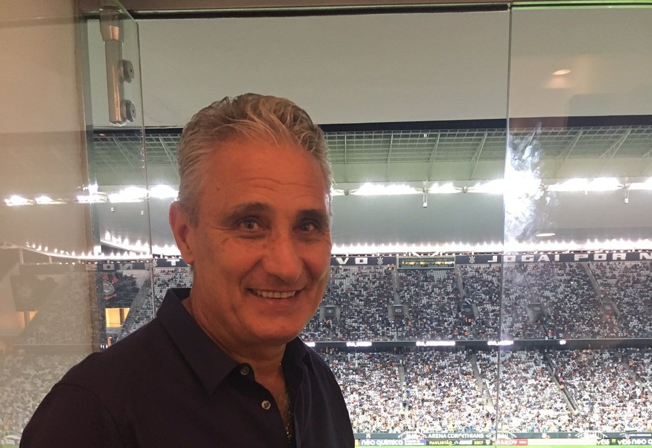 Tite recusa proposta do Corinthians para cuidar de saúde física e mental