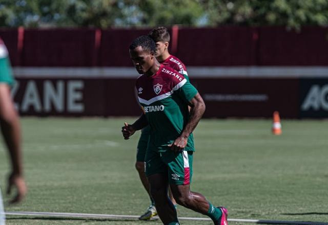 Imagem da noticia The Strongest x Fluminense: onde assistir, escalações e desfalques