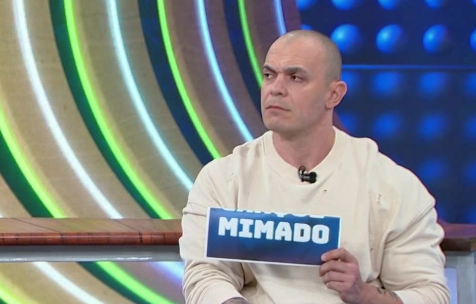 Imagem da noticia Mano detona Vini Jr: "Não é Rivaldo. Tá longe de ser craque"