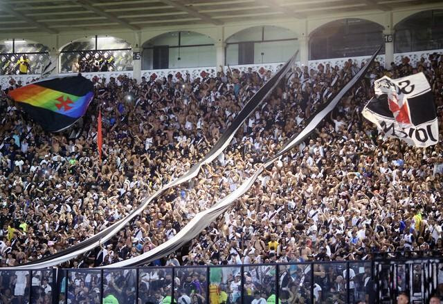 Imagem da noticia Vasco mira "conquistas para o futuro" em carta aberta à torcida