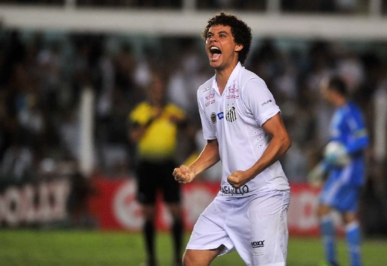 Ex-Santos ironiza título do Corinthians: ”Quando eu ganhava, era Paulistinha"
