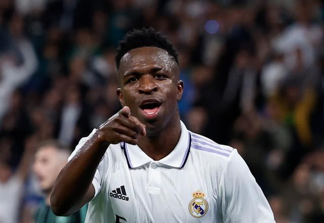Imagem da noticia Gigantes europeus podem se enfrentar nas oitavas da Champions League