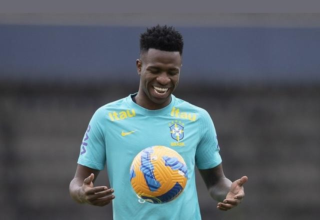 Equador x Brasil: escalações e arbitragem do jogo das Eliminatórias