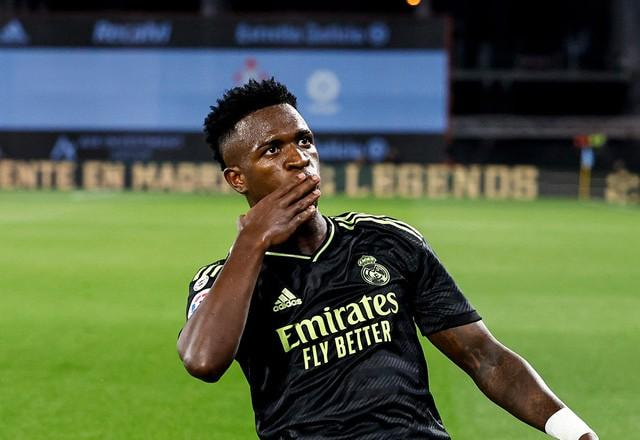 Imagem da noticia Colega de Real Madrid, Rüdiger vê Vinícius Júnior como futuro Bola de Ouro