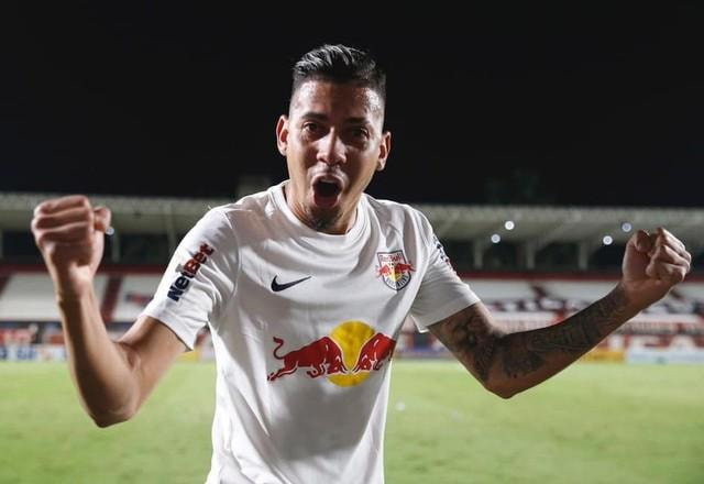 Imagem da noticia Vasco anuncia contratação do lateral-direito Weverton