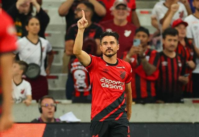 Imagem da noticia Santos anuncia contratação do atacante Willian Bigode