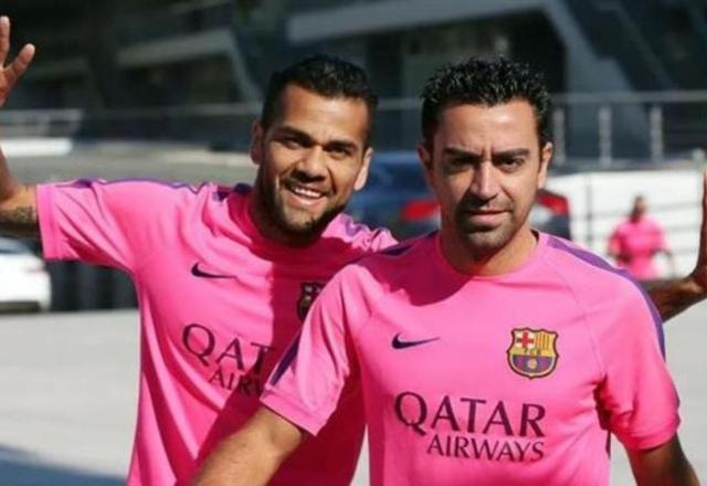 Imagem da noticia Xavi se retrata após polêmica sobre Daniel Alves: "Ignorei a vítima"