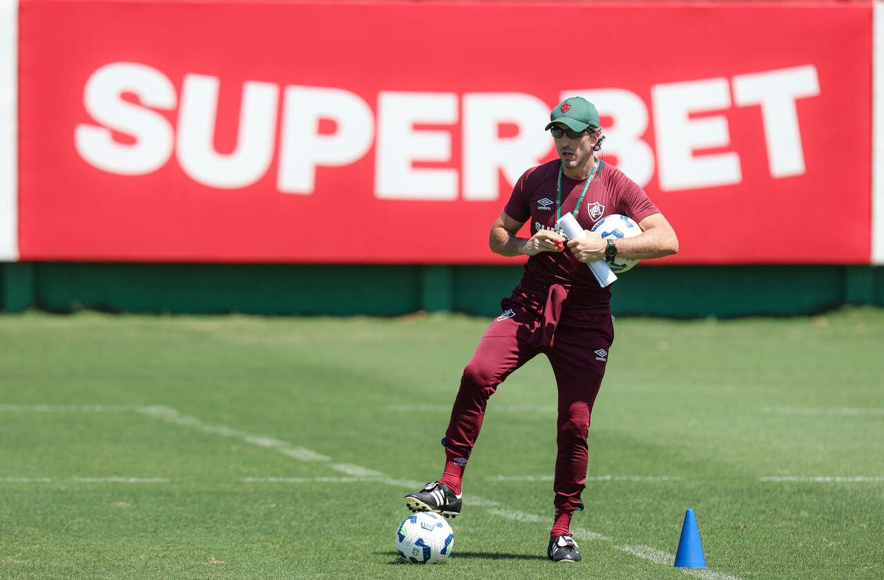 Imagem da noticia Fluminense terá sequência de jogos decisivos por briga no G4 do Brasileiro