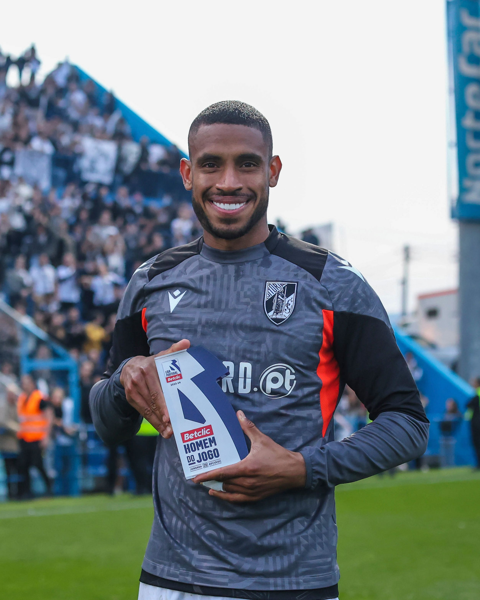 Imagem da noticia São Paulo supera concorrência do Vasco e acerta com André Silva