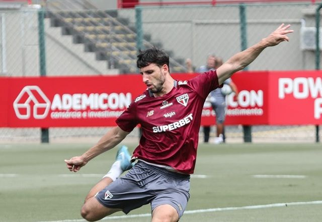 São Paulo terá retornos de Arboleda e Calleri para enfrentar o Botafogo