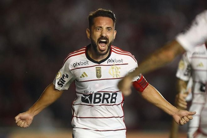 Imagem da noticia Bahia busca atrair Everton Ribeiro com plano de embaixador do Grupo City