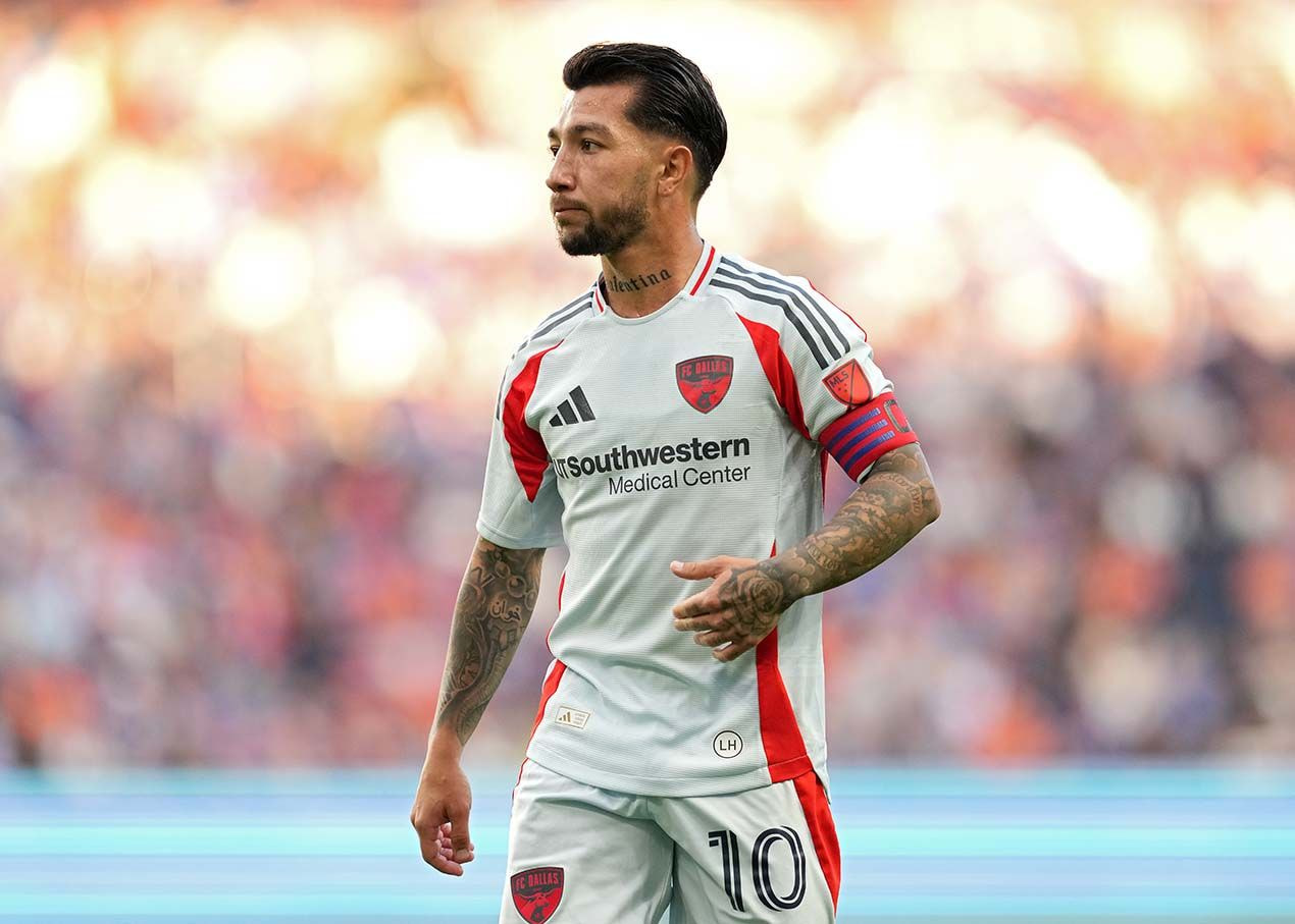 Imagem da noticia Luciano Acosta desembarca no Rio para assinar com o Fluminense