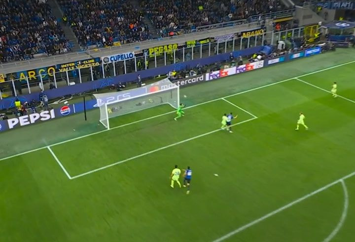 Que jogo! Acerbi empata para a Inter de Milão nos acréscimos e leva para prorrogação