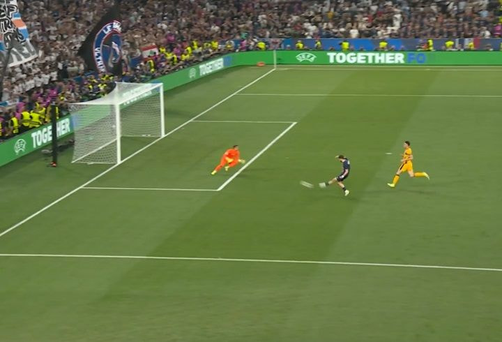 Virou goleada! Kvaratskhelia marca o quarto do PSG na final da Champions