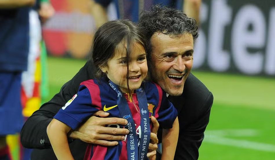 Luis Enrique: da dor pela perda da filha ao sonho do título com o PSG na Champions