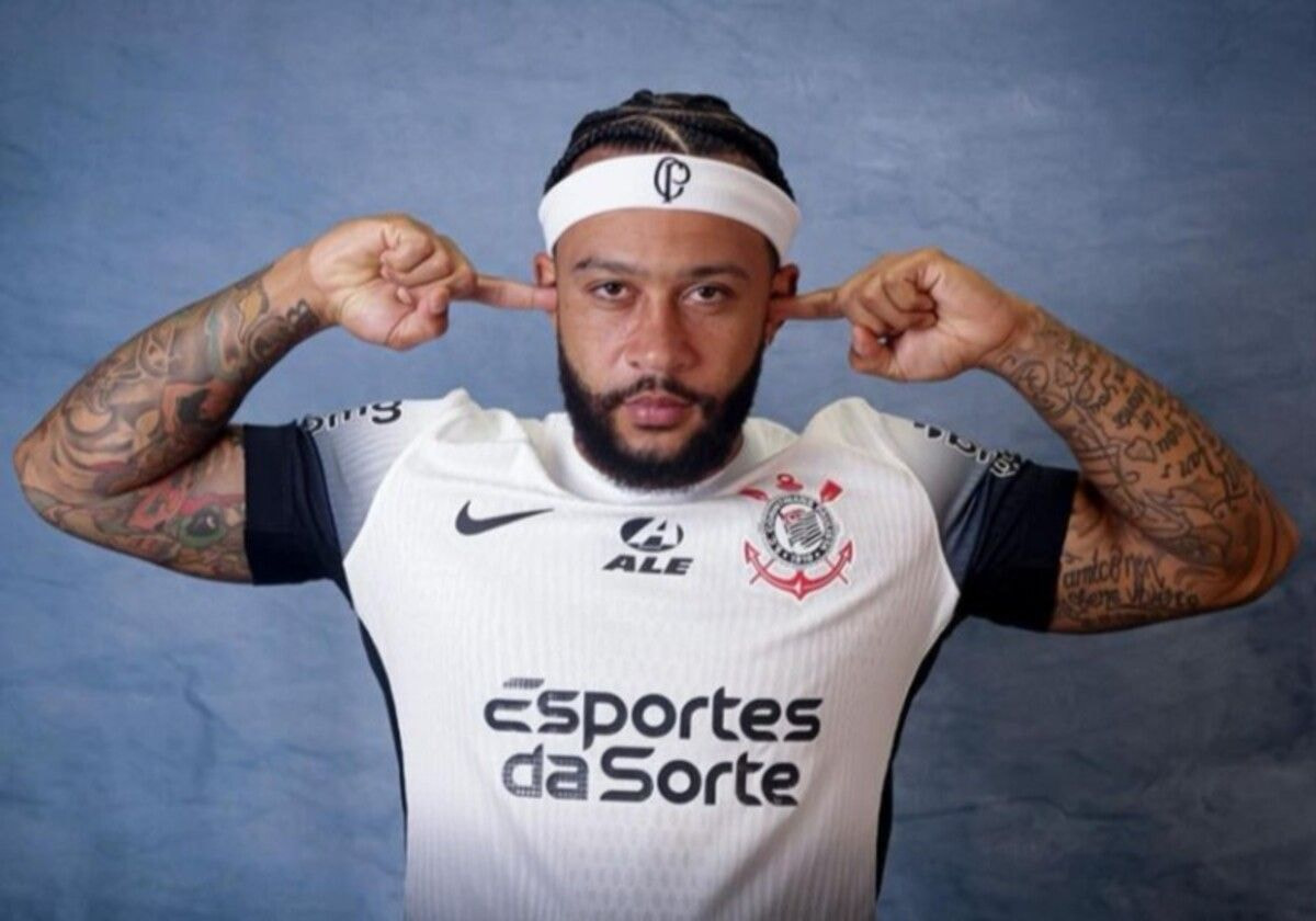 Imagem da noticia Depay desabafa contra a imprensa e promete falar: "Tomem cuidado"