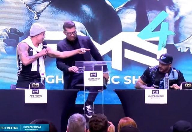 Imagem da noticia VÍDEO: Popó quase acerta soco em Bambam durante coletiva