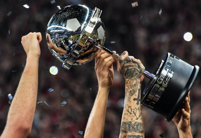 Imagem da noticia Quatro brasileiros já conquistaram a Sul-Americana; veja todos os campeões