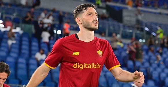 Imagem da noticia Flamengo e Viña acertam bases contratuais, e clube aguarda aval da Roma