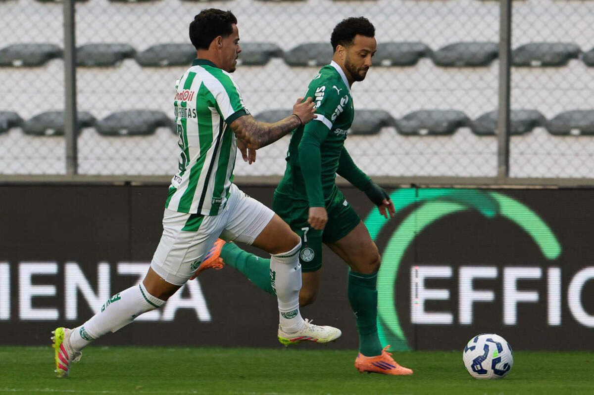 Imagem da noticia Felipe Anderson exalta "força do elenco" do Palmeiras