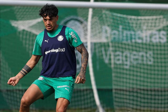 Gómez lamenta temporada e projeta "ano muito melhor" para o Palmeiras em 2026 Gómez lamenta temporada e projeta "ano muito melhor" para o Palmeiras em 2026
